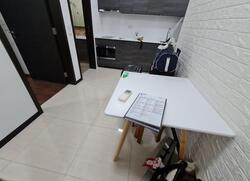 The Estrella (D5), Condominium #450080211